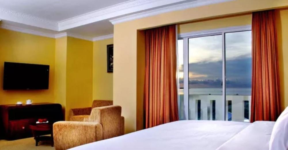 Aston Niu Manokwari Hotel & Conference Center Eksteriør billede