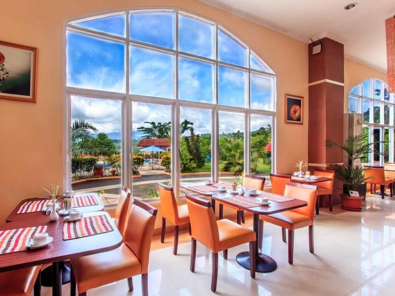 Aston Niu Manokwari Hotel & Conference Center Eksteriør billede