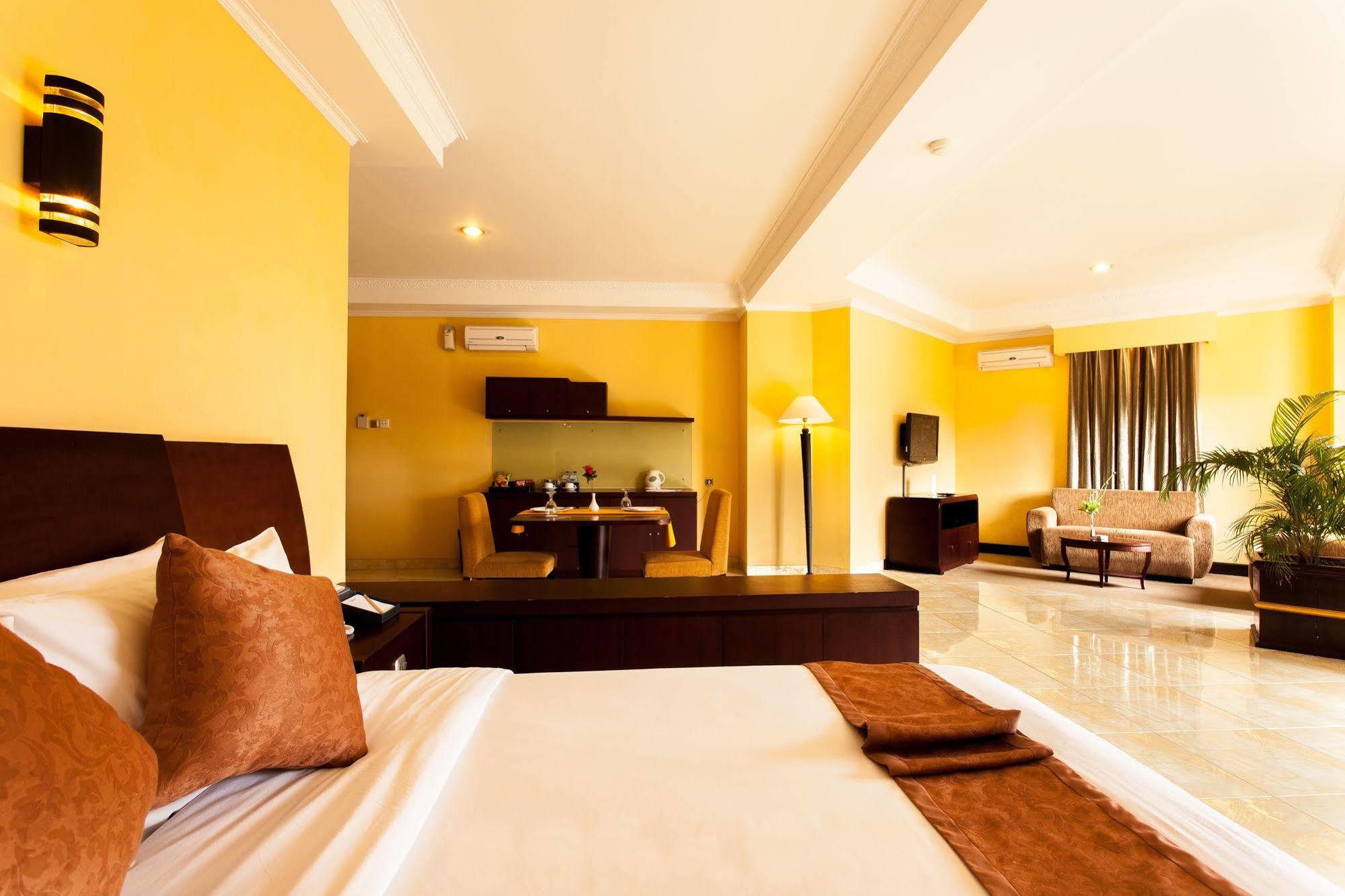 Aston Niu Manokwari Hotel & Conference Center Eksteriør billede